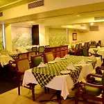 Oyo 1543 Hotel Kanchan