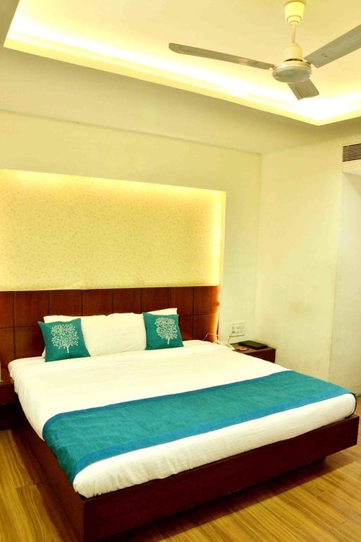 Hotel Oyo 1543 Kanchan Indore